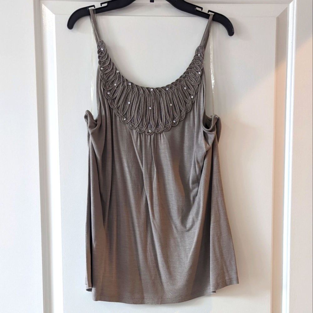 Taupe tank - inc petites